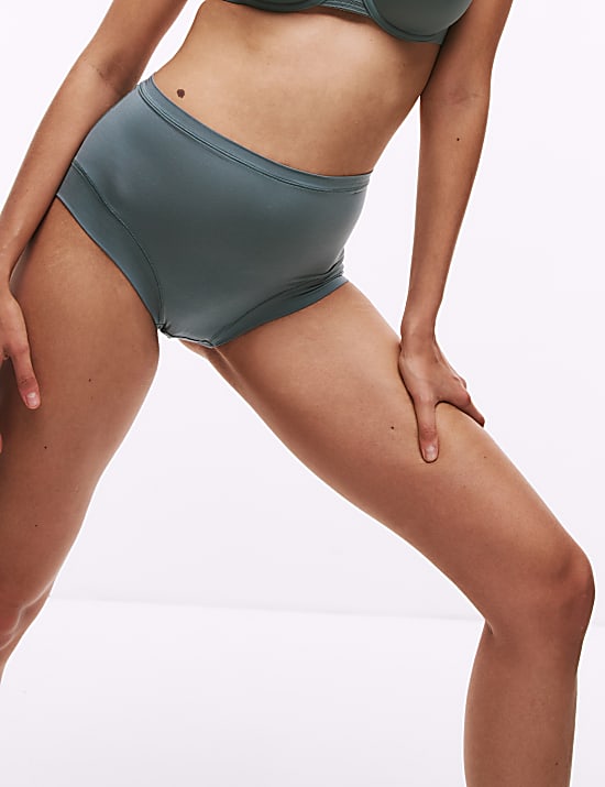 Set Bra Kaus Oblong Cup Penuh Berkawat Flexifit&trade; A-E