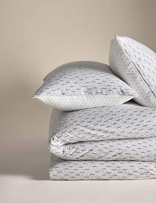Cotton Blend Geometric Bedding Set