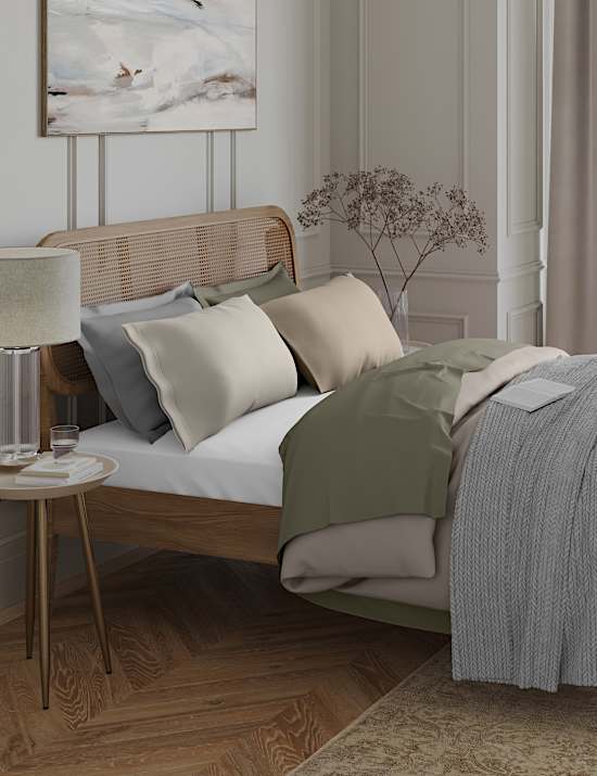 Egyptian Cotton 230 Thread Count Crisp Flat Sheet