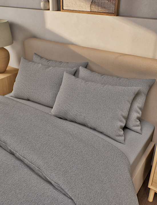 Lot de 2 taies d&rsquo;oreiller en pur coton peign&eacute;