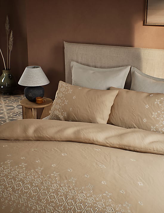Sierra Pure Cotton Embroidered Bedding Set