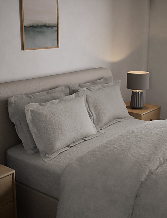 2pk Teddy Fleece Oxford Pillowcases