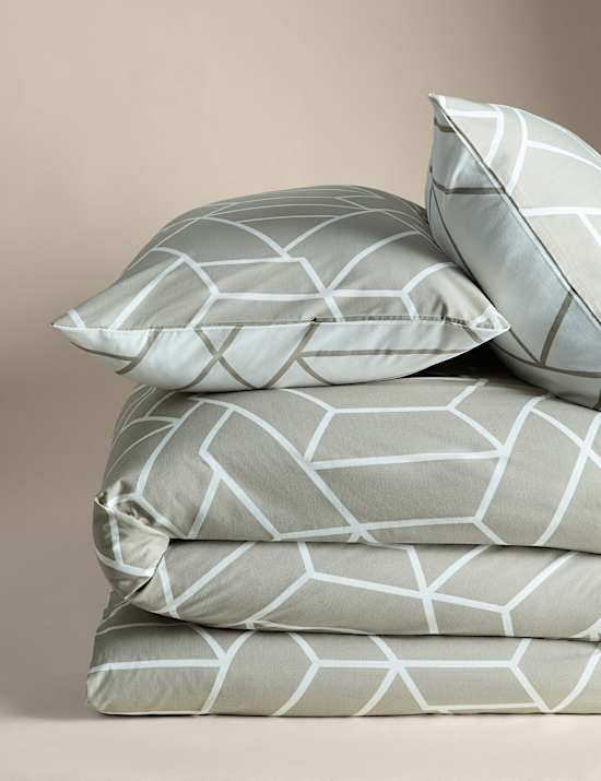 Cotton Blend Geometric Bedding Set