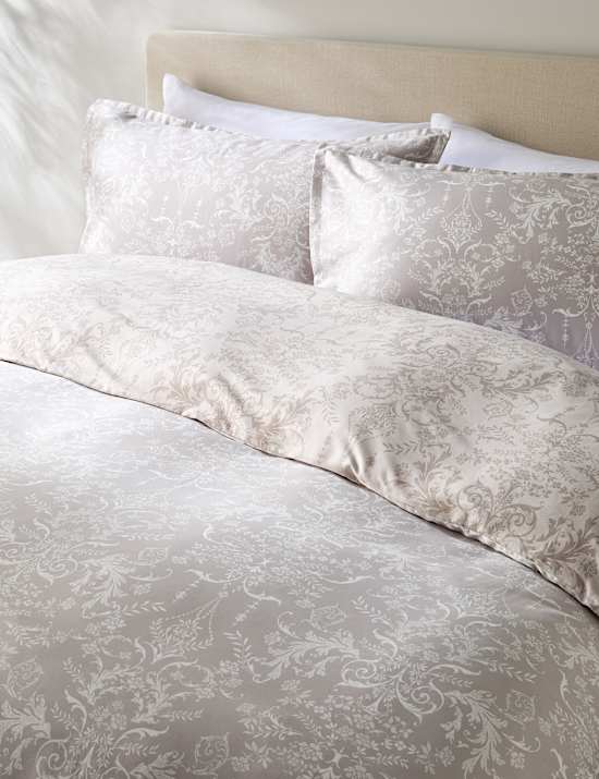 Aida-Alouette Damask Sateen Bedding Set