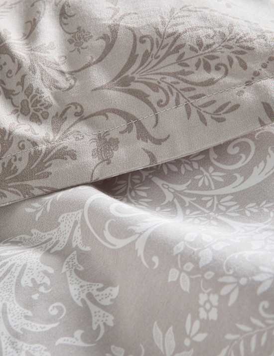 Aida-Alouette Damask Sateen Bedding Set