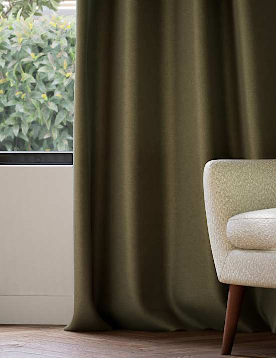 Cortinas de terciopelo con ojales