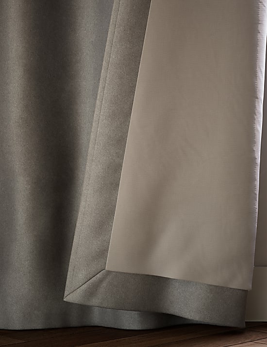 Cortinas ultrat&eacute;rmicas con ojales de terciopelo