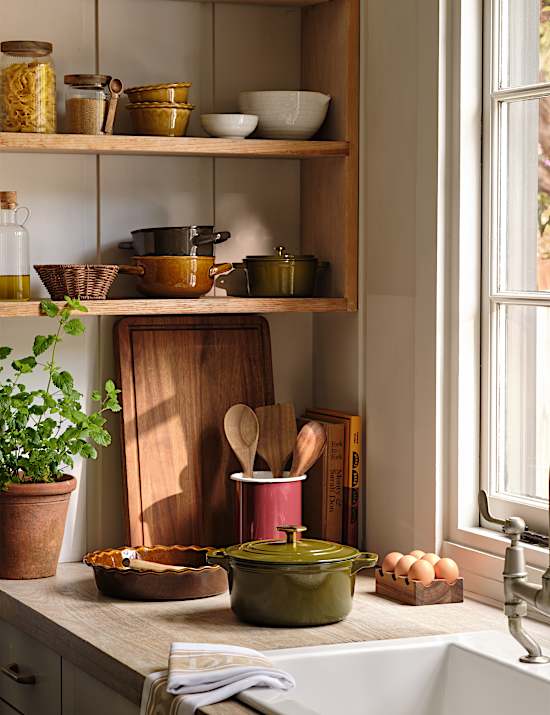 Cast Iron Casserole Dish