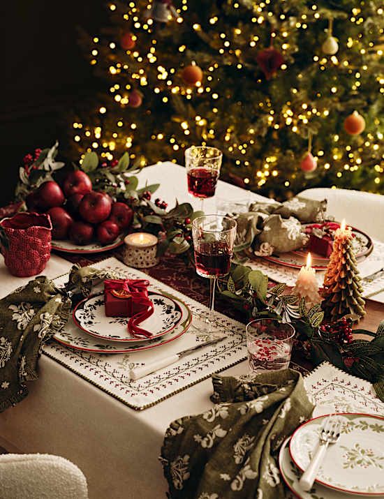 Set of 4 Winter Foliage Side Plates