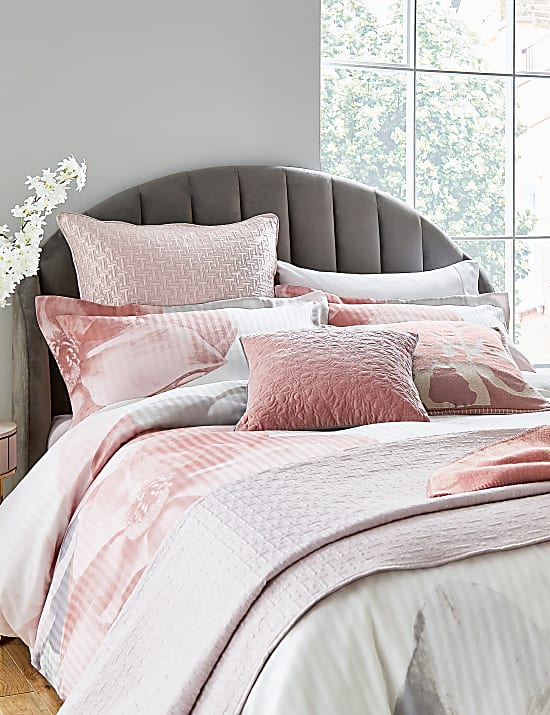 Pure Cotton Sateen Photo Magnolia Duvet Cover