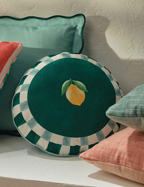Set of 2 Scallop Outdoor Cushions