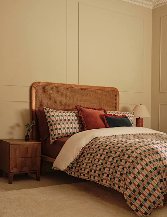 Coussin en velours 100 % coton à franges