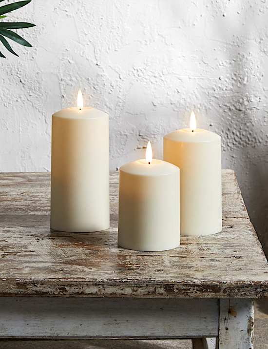 TruGlow® Waterproof Outdoor Candle