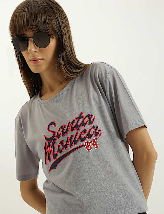 Santa Monica 84 Applique Round Neck T-Shirt