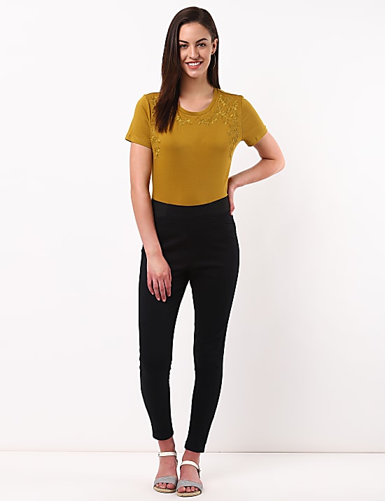 Elastic Jegging With Stretch