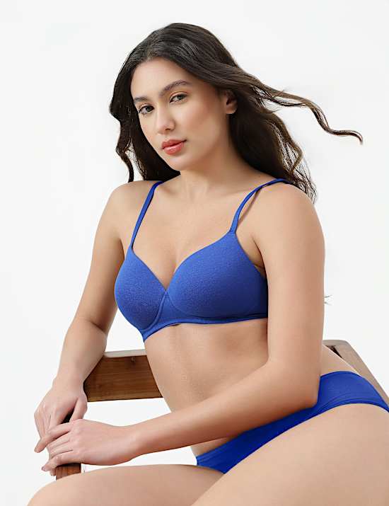 Cotton Rich Plain Sweetheart Neck Bra