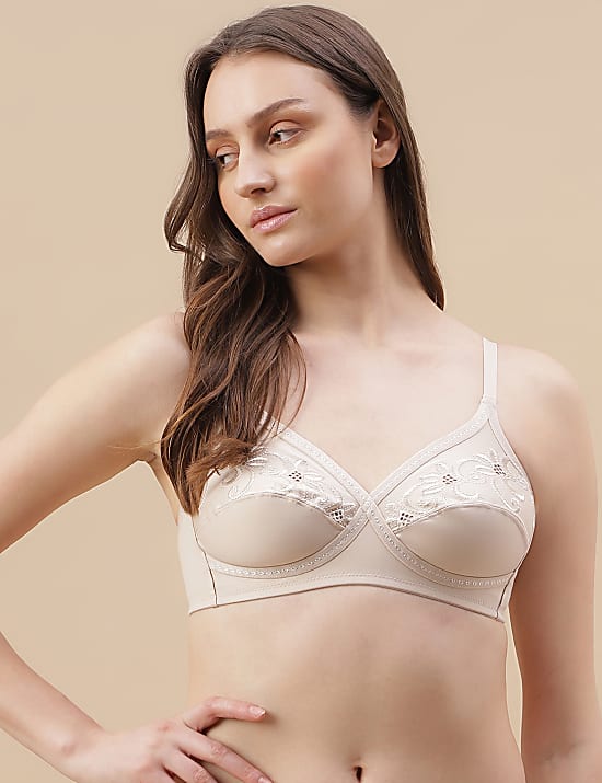 Wired Laced Floral Embroided Bra