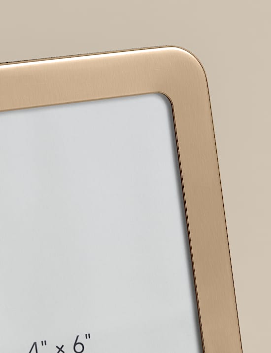 Thick Rounded Photo Frame 4x6 inch