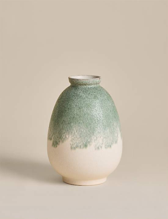 Medium Rounded Ceramic Vase