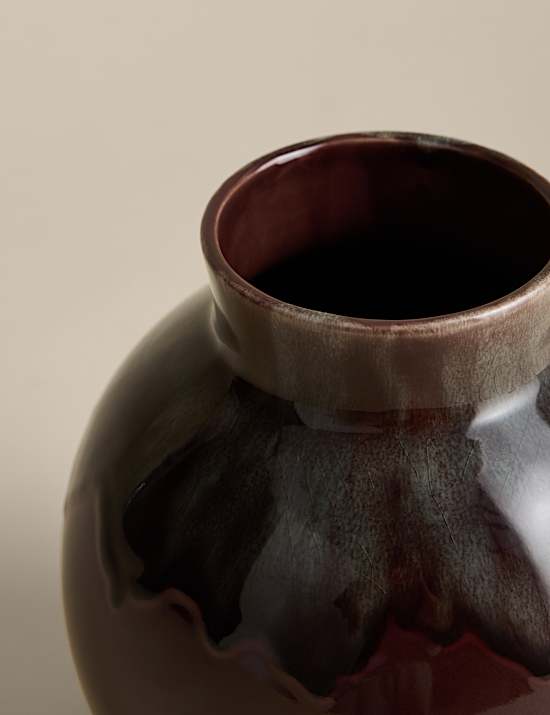 Medium Reactive Glaze Ceramic Rounded Vase