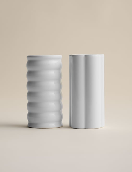 Lot de 2 petits vases &eacute;maill&eacute;s