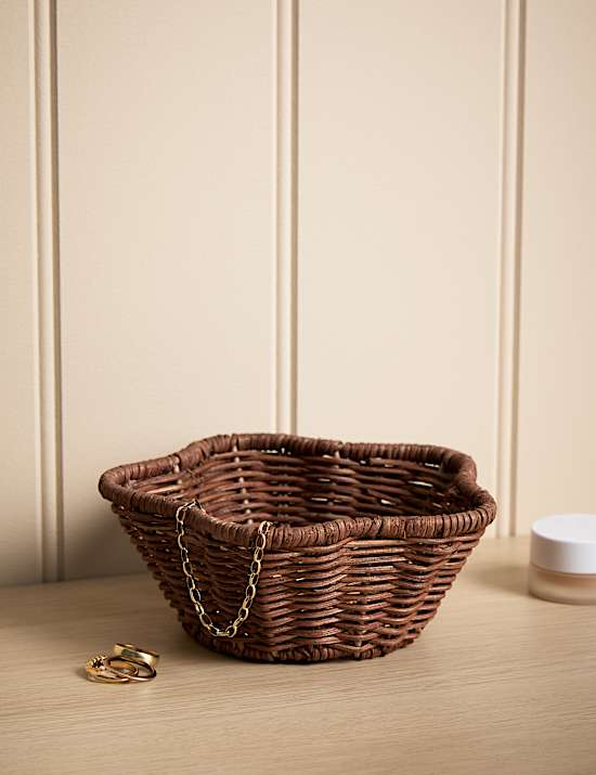 Small Scallop Rattan Trinket Bowl