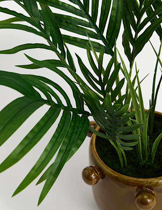 Kunstpalm in keramische pot