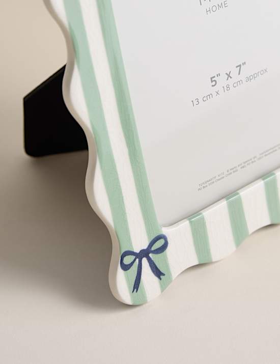 Ceramic Striped Bow Photo Frame 5x7 inch