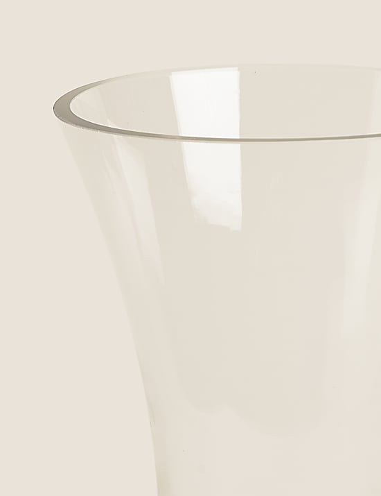 Μεσαίο βάζο με άνοιγμα στο τελείωμα