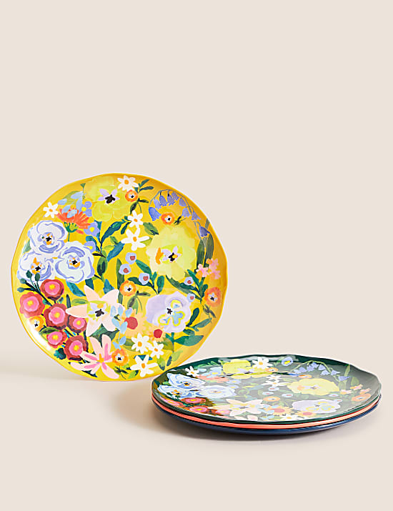 Set Of 4 Expressive Floral Picnic Dinner Plates