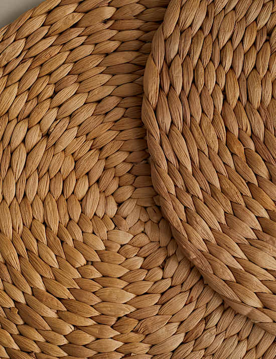 Set of 4 Natural Water Hyacinth Placemats