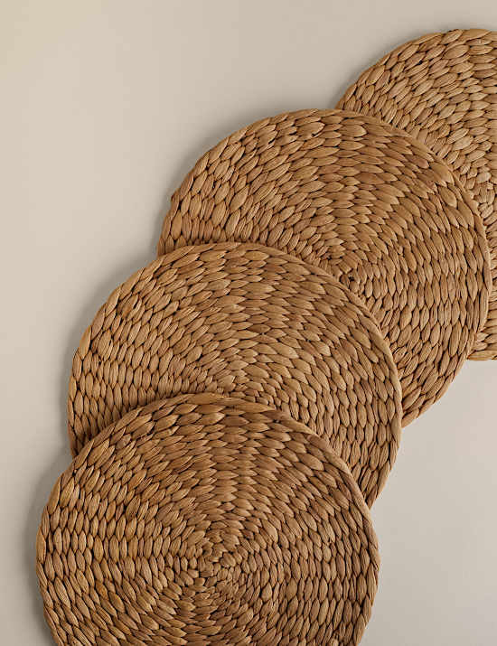Set of 4 Natural Water Hyacinth Placemats