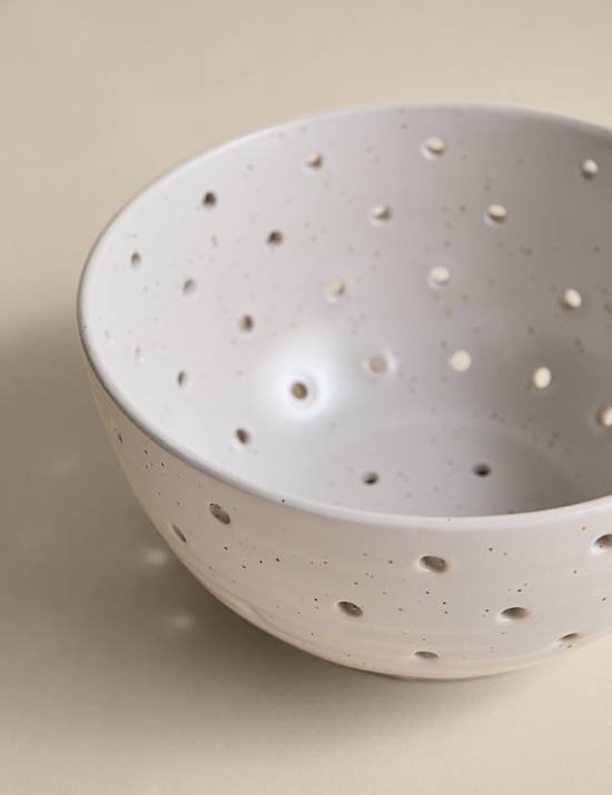 Velk&yacute; keramick&yacute; cedn&iacute;k