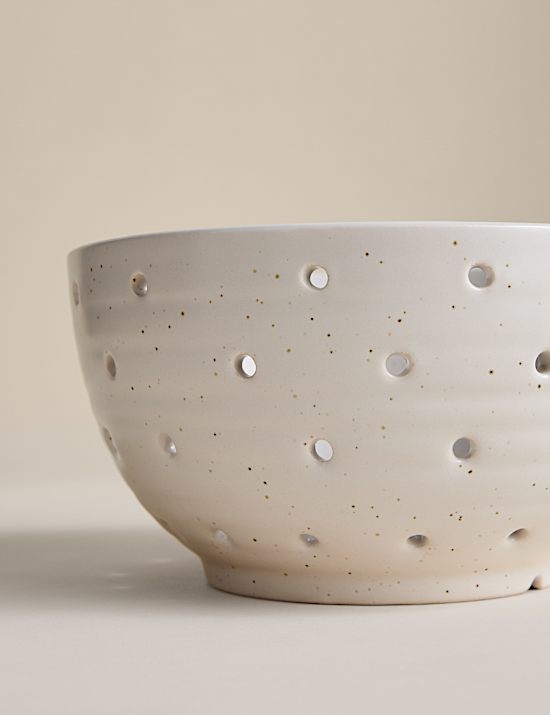 Velk&yacute; keramick&yacute; cedn&iacute;k