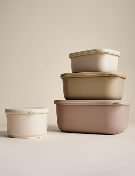 Round Plastic Storage Container