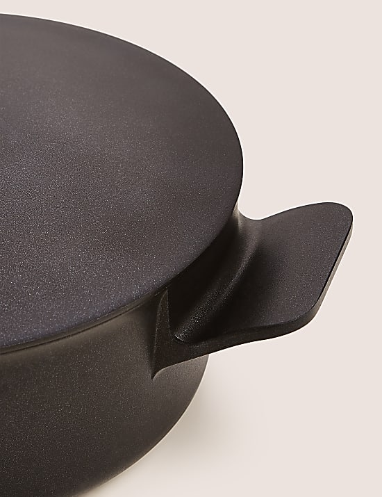 Cast Aluminium 3L Casserole Dish