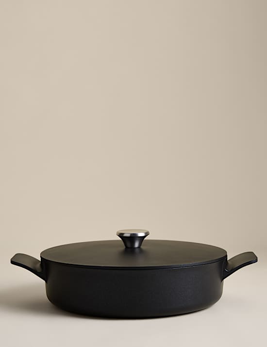 Cast Aluminium 4.5L Casserole Dish