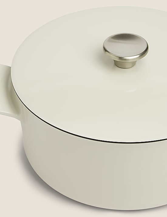 Cast Aluminium 5L Casserole Dish