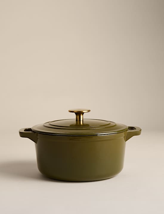 Cast Iron 2.6L Casserole Dish