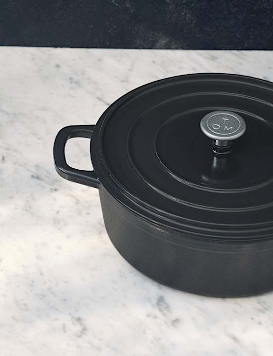 Cast Iron Shallow Casserole Dish
