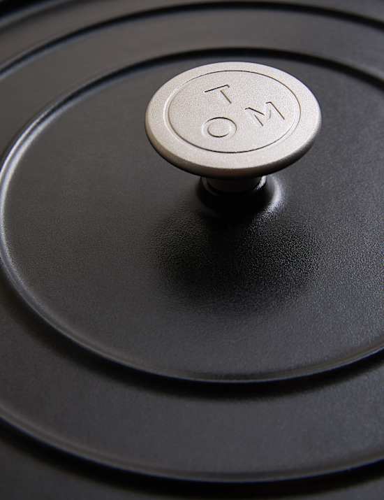 Cast Iron Shallow Casserole Dish