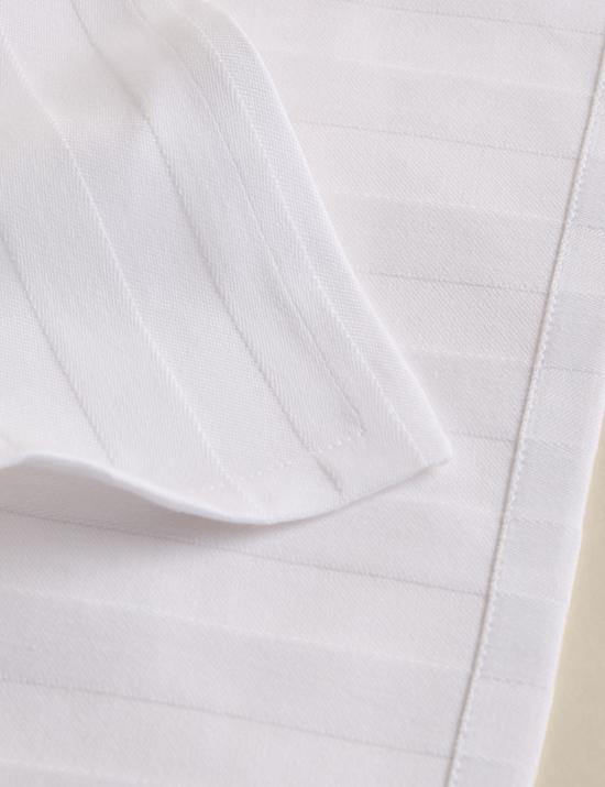 Lot de 4 serviettes en satin 100 % coton &agrave; rayures