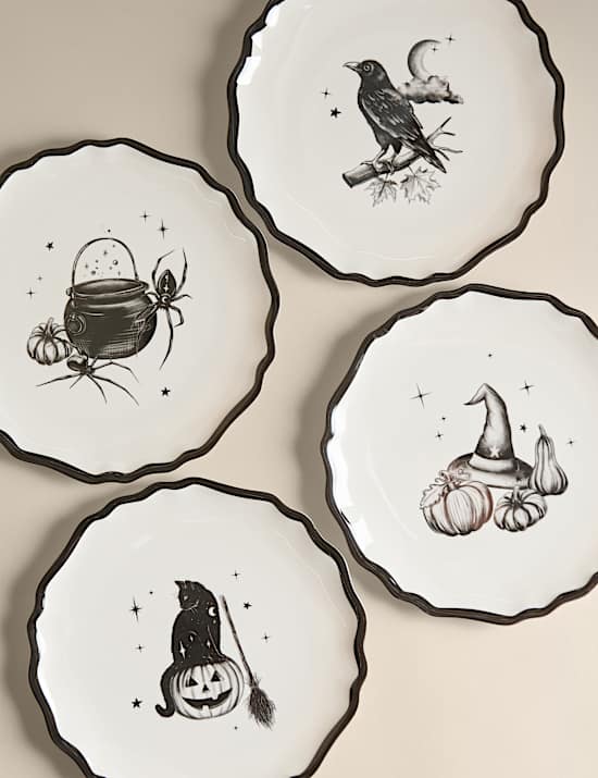 סט 4 צלחות מלמין קטנות עם שוליים מעוצבים ודוגמאות מפחידות