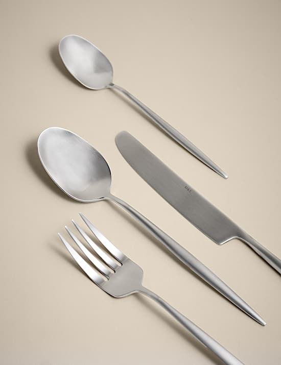 4 Piece Pointed End Gold Cutlery Set