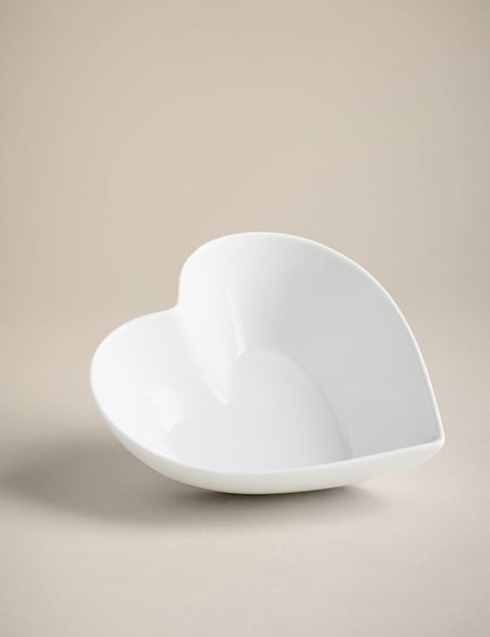 Maxim Small Heart Serving Bowl