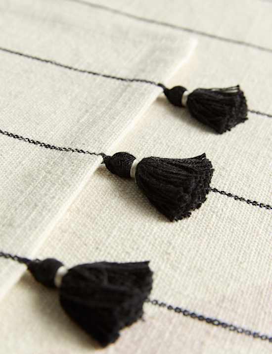 Set of 2 Pure Cotton Striped Tassel Placemats
