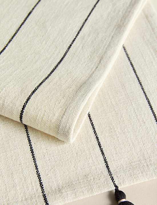Set of 2 Pure Cotton Striped Tassel Placemats
