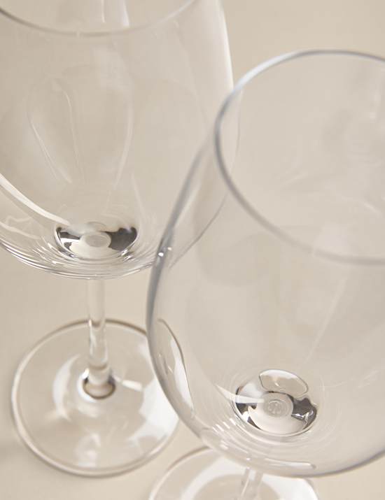 Set of 2 Wine Glasses
