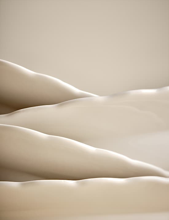 16 Piece Vintage Dinner Set