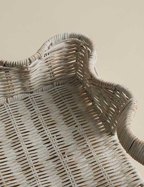 Rattan Scallop Tray